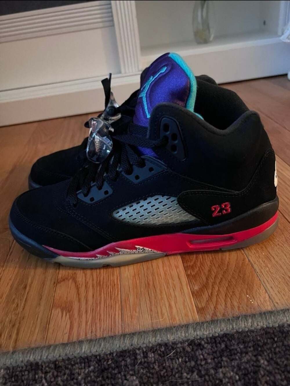 Nike Air Jordan 5 Retro Top 3 Black/Fire Red-New Emerald Grape Size 6.5Y